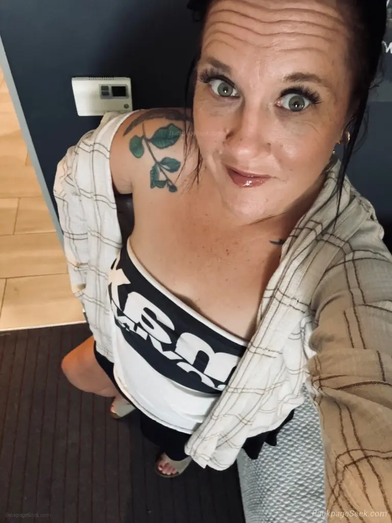 42 Years Hot Mommy 100 BBJ and Bare Raw Cim and Full in Oakland – Women Seeking Men photo 2