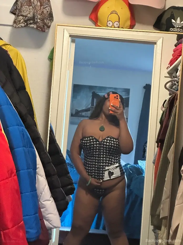 HOT ThiCk Exx0tic CuRvy GIRL FETISH Fun