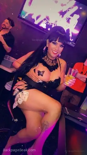 elynicole local in Oakland – Women Seeking Men photo 5