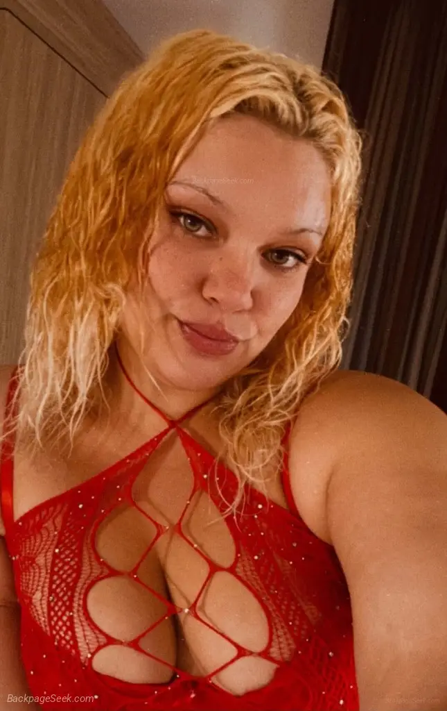 A little tease an a little temptation come have some orgasmi... in Oakland – Women Seeking Men photo 3