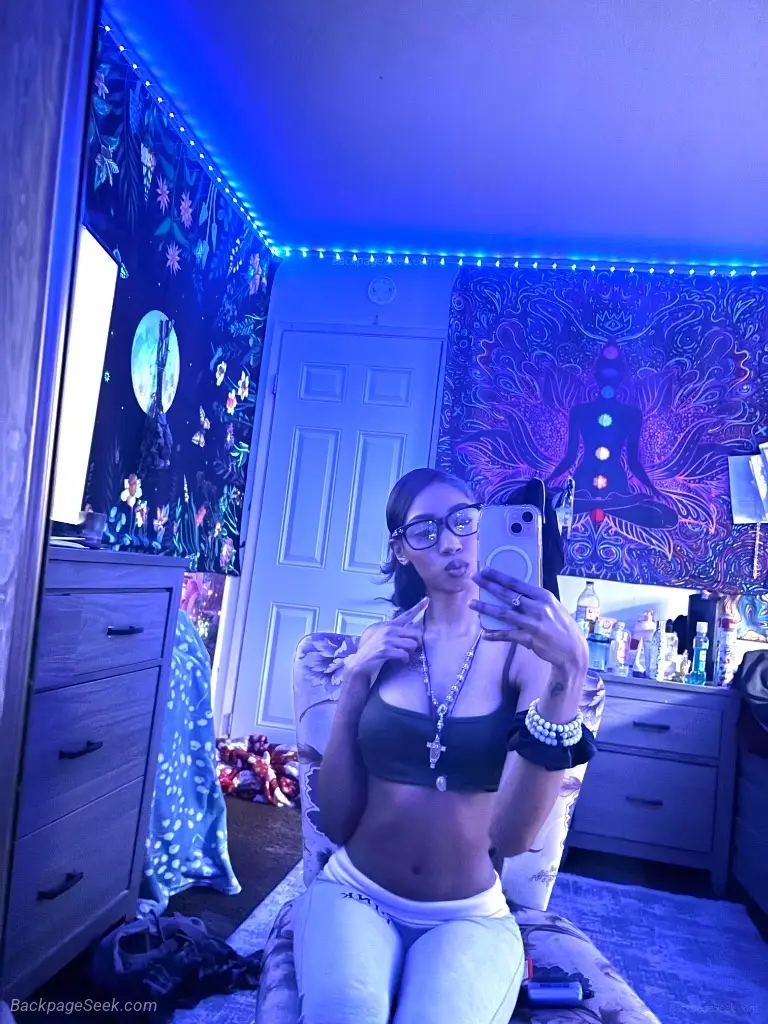 dream/girl
