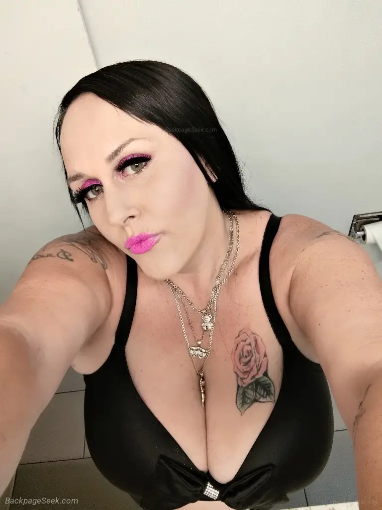 Busty Mature Milf Satisfy all ur Wildest Fantasies VIDEO SHO... in Oakland – Women Seeking Men photo 3