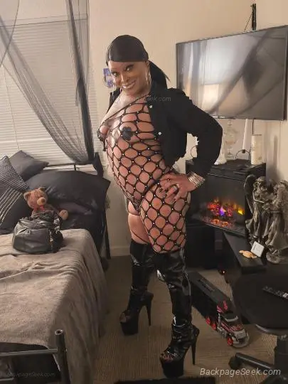 outstanding performer in Oakland – Women Seeking Men photo 3