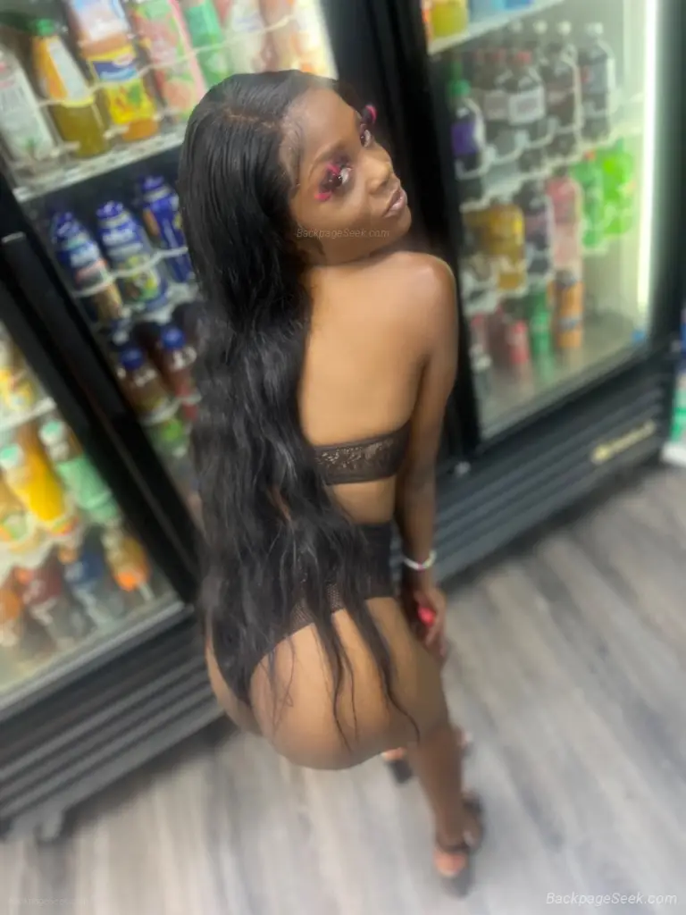 IN A TOWN NEAR YOU OUTCALLS now in Oakland – Women Seeking Men photo 4