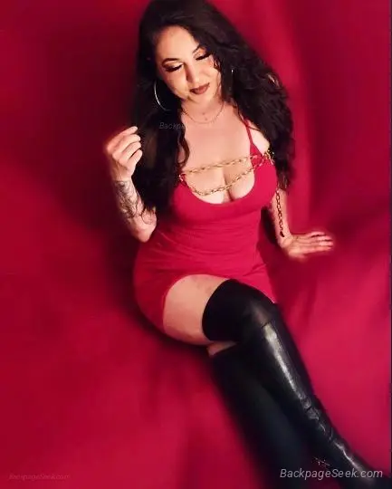 Your Perfect Upscale Busty Tattooed GODDESS!! Throat GOAT