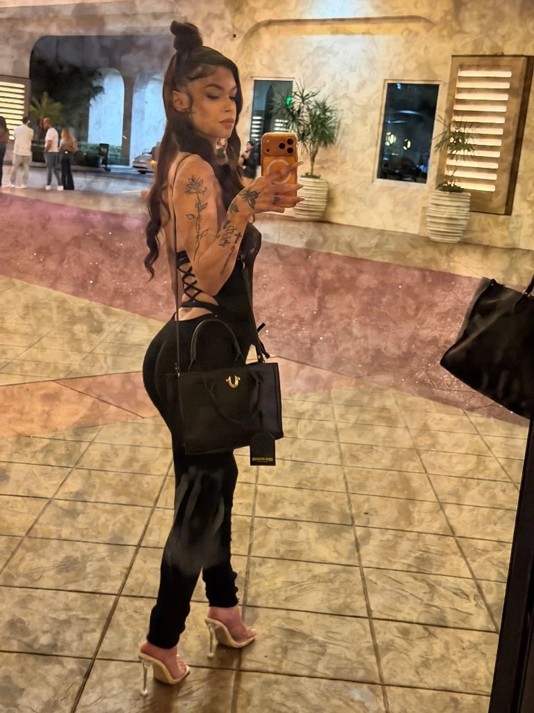 Ft Shows ' Content in Oklahoma City – Women Seeking Men photo 5