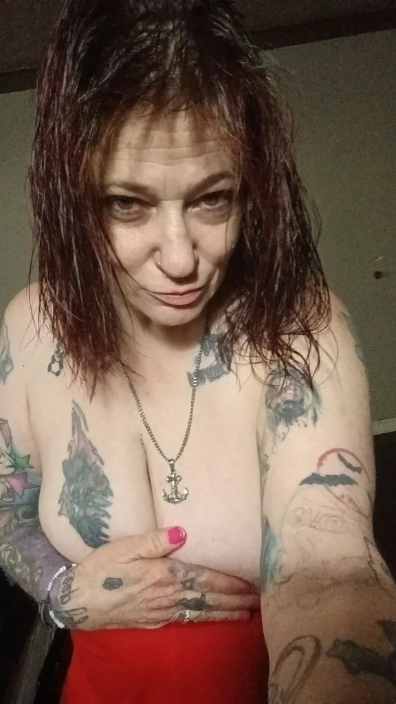 Smack that in Oklahoma City – Women Seeking Men photo 2