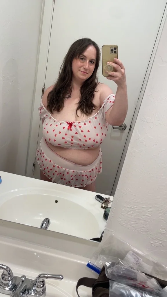 come spend some time with your fav bbw in Oklahoma City – Women Seeking Men photo 3