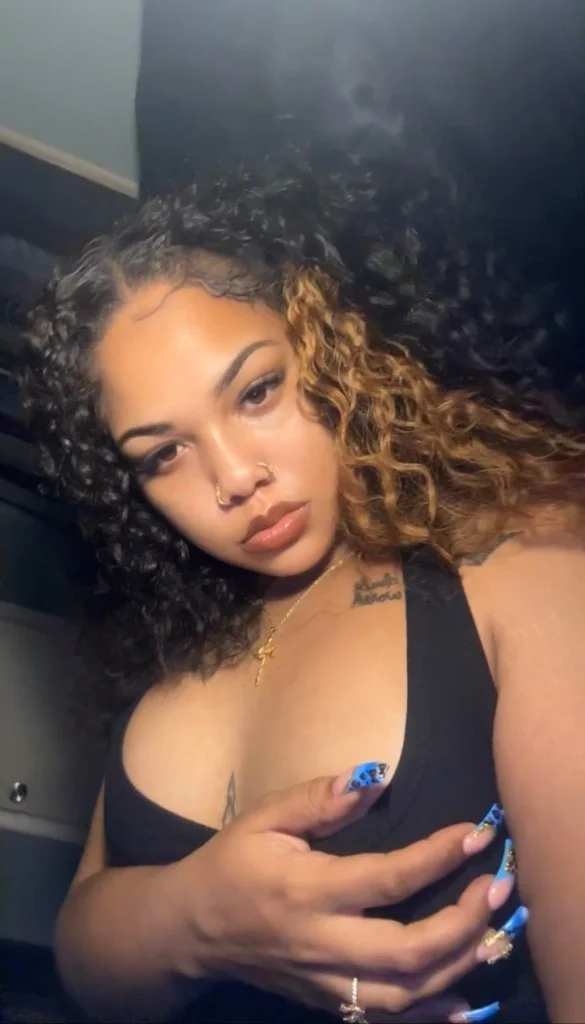 MsThroatGoat in Oklahoma City – Women Seeking Men photo 3