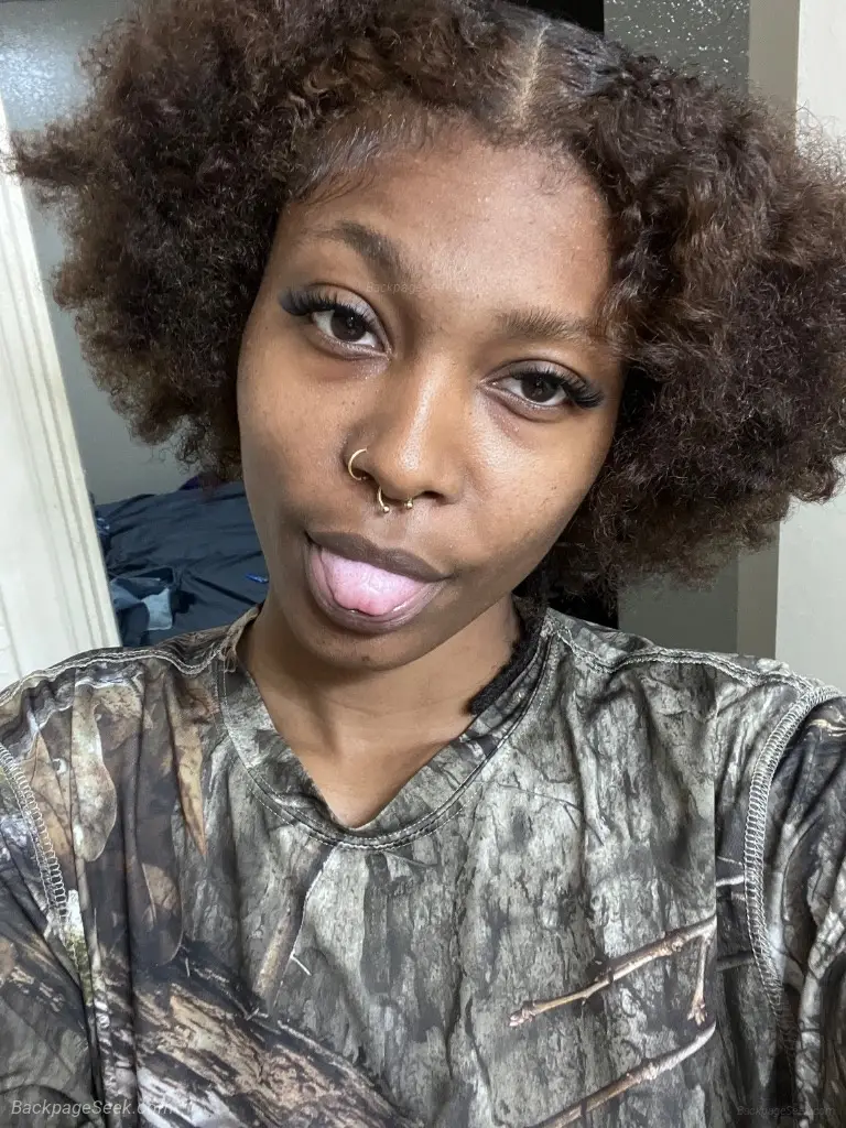 Your Favorite Fantasy Just Texted Back in Oklahoma City – Women Seeking Men photo 2