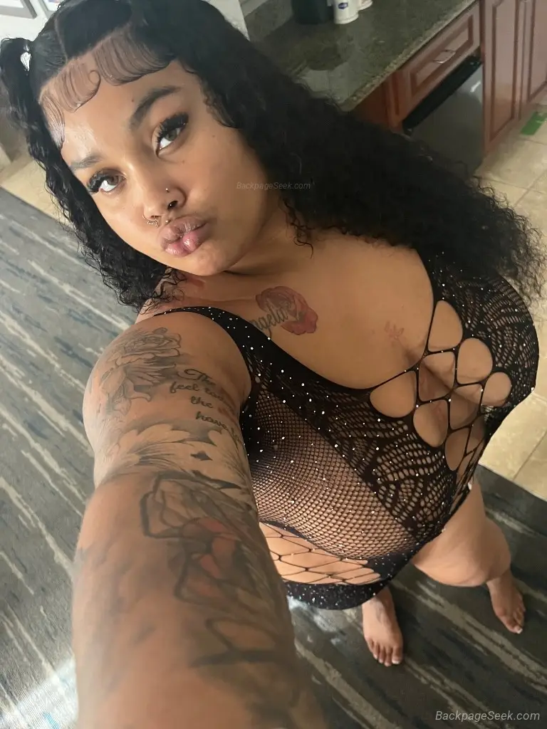 YOUR FAV THICK MAMAS INCALLS OUTCALLS LEAVING IN A FEW HRS