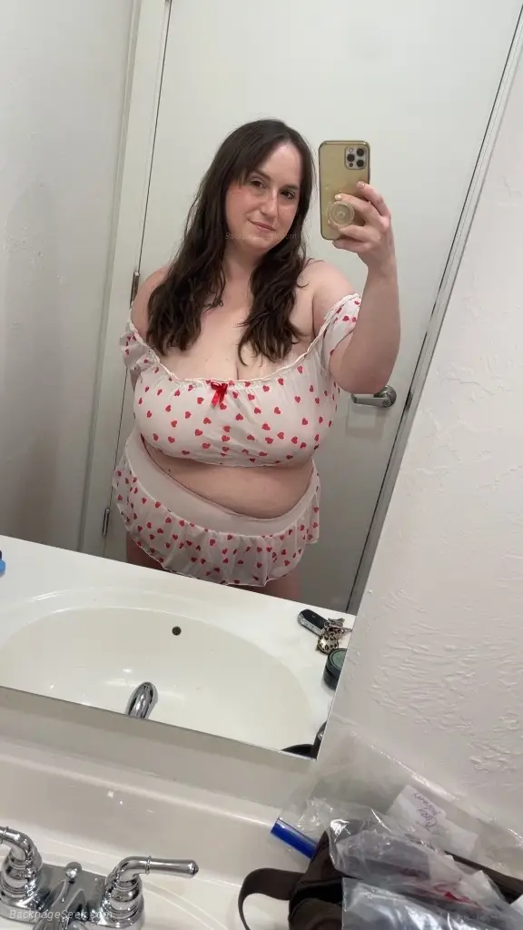 come spend some time with your fav bbw in Oklahoma City – Women Seeking Men photo 3