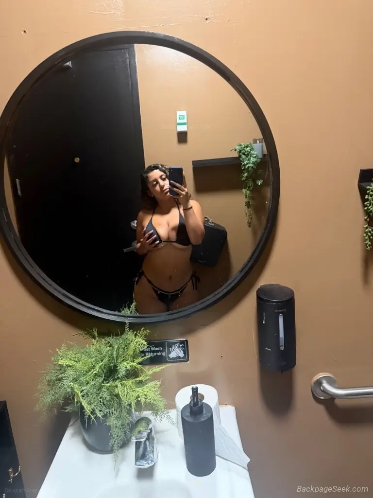 WetWet here to satisfy
