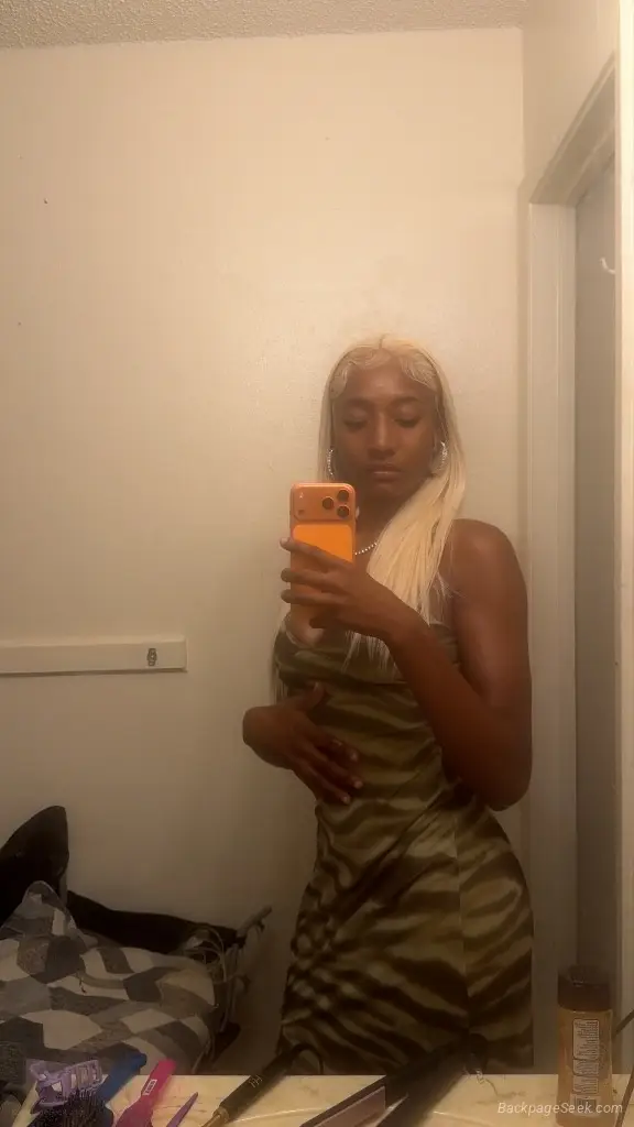 IM HORNY AND READY TO WRAP MY PUSSY AROUND YOUR FAT PENIS in Oklahoma City – Women Seeking Men photo 4