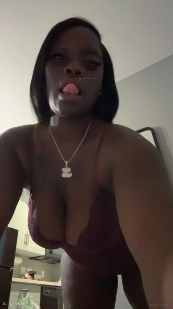 Chocolate party specials 80qv 120hh special with chocolate f... in Oklahoma City – Women Seeking Men photo 3