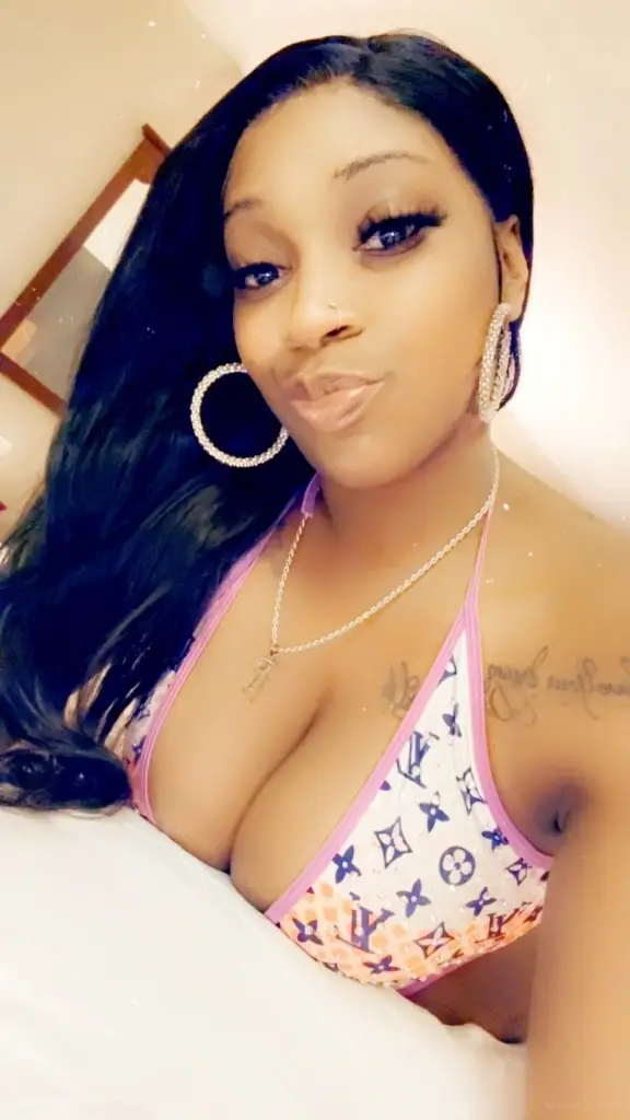 LETS PLAY UPSCALE GIRL HERE FOR AN UNFORGETTABLE TIME in Oklahoma City – Women Seeking Men photo 3