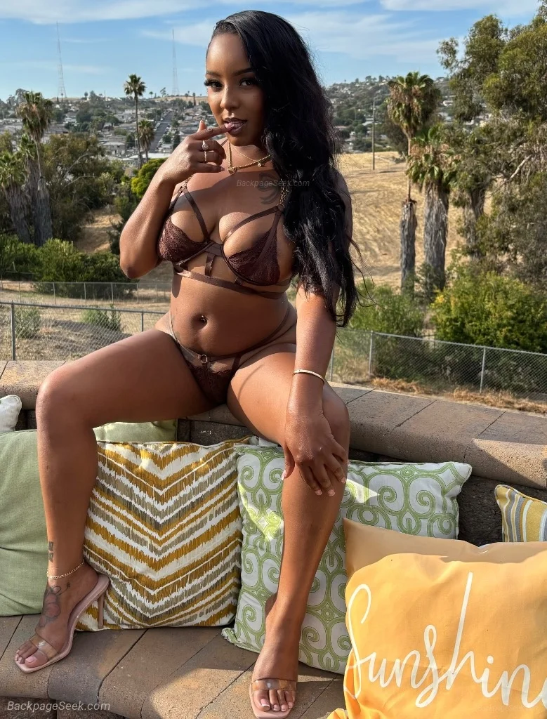 Available now 100 Real TIGHT wet hot choclate DEEP THROAT in Orange County – Women Seeking Men photo 3
