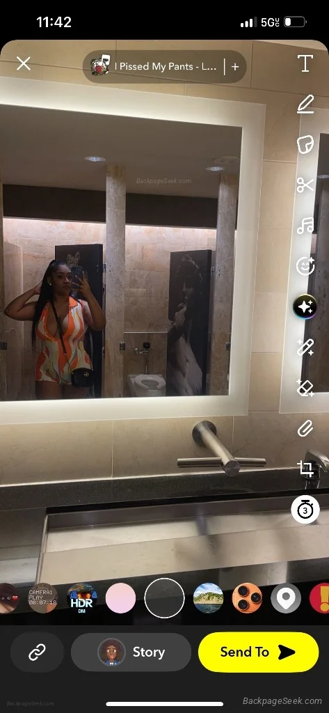 specials fot hrbusy upscale indian slut looking for a chill... in Orange County – Women Seeking Men photo 4