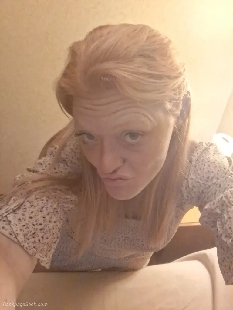 GUM JOB QUEEN SKYE in Orange County – Women Seeking Men photo 4