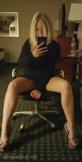 Blondes have more fun in Orange County – Women Seeking Men photo 3