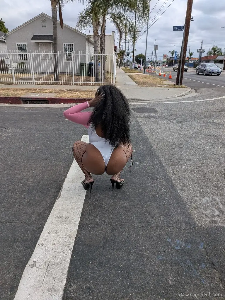 OC are you up Come hang with a bad btch and let me drive the... in Orange County – Women Seeking Men photo 3