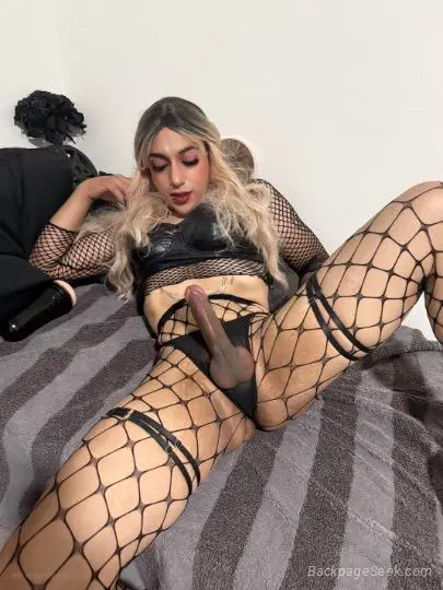 party friendly latina hung hard bumble butr exotic top and bottom Duo