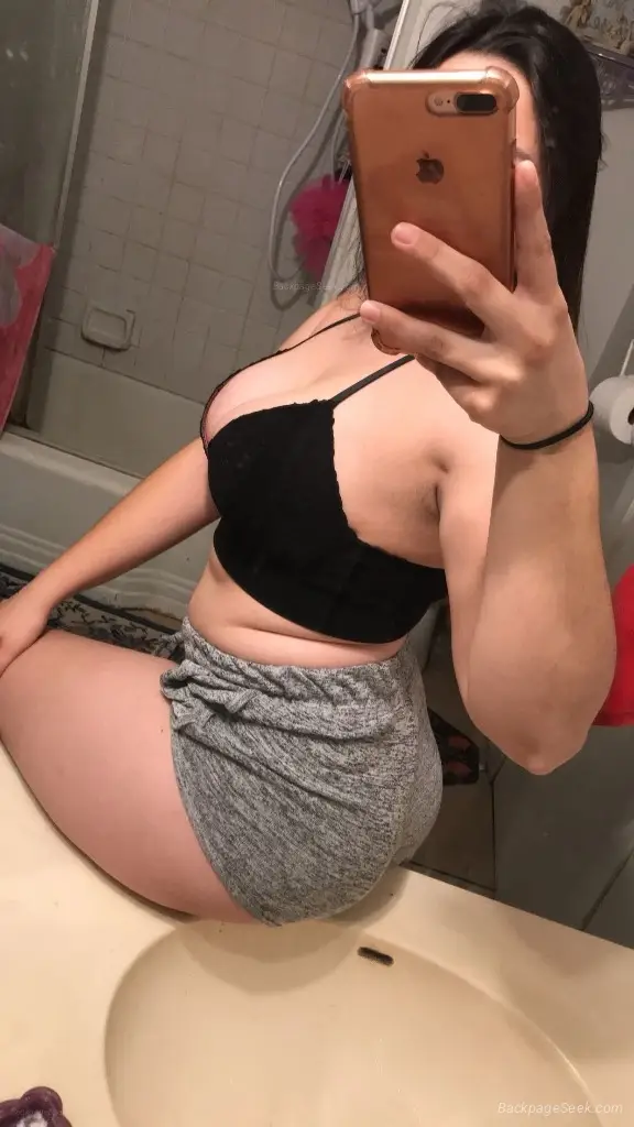 NEW BUSTY THICK SNOWBUNNY AVAILABLE NOW Hablo Espanol in Orange County – Women Seeking Men photo 6