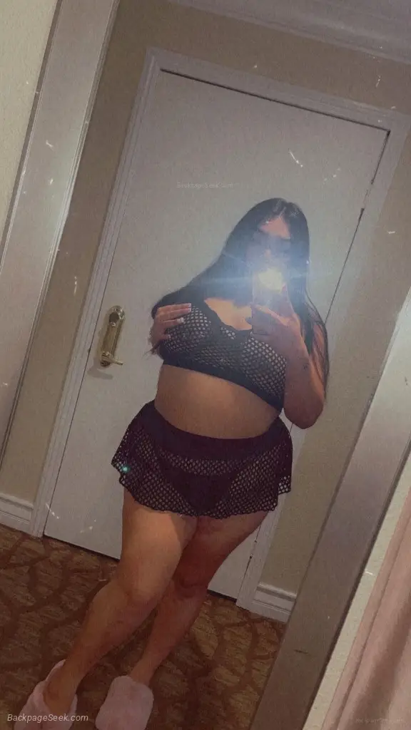 NEW SEXY WET LATINA MIX FILIPINA