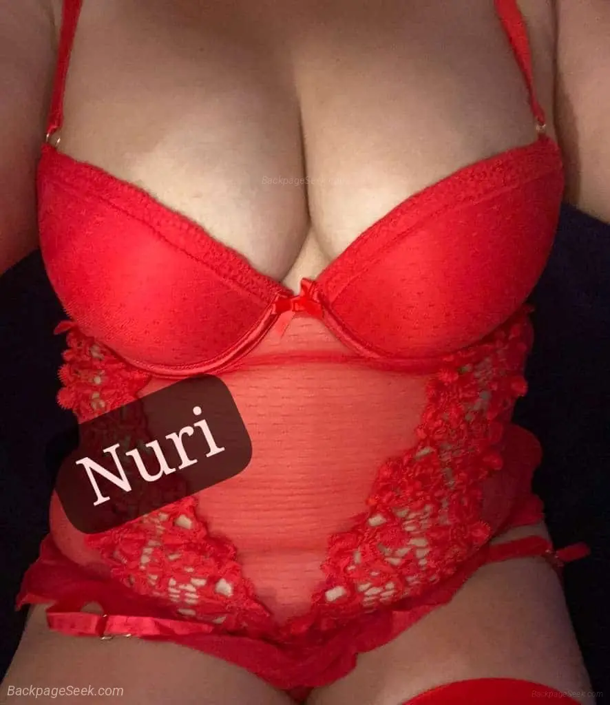 Nuri in Orange County – Women Seeking Men photo 5