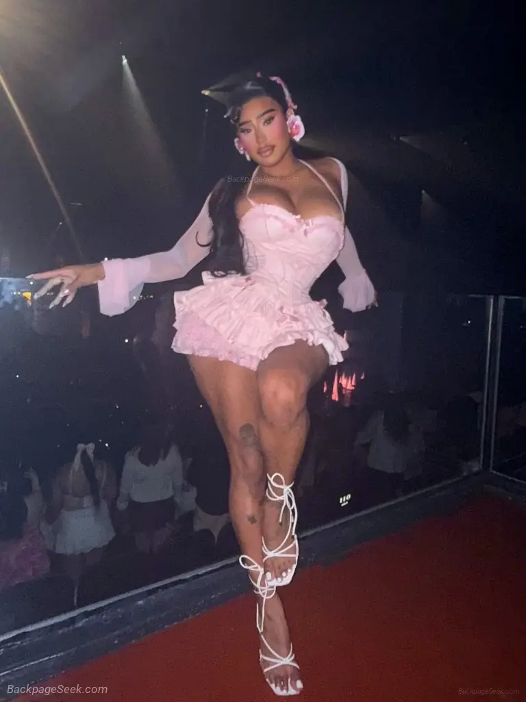 passable TS doll for your ultimate desire in Orlando – Women Seeking Men photo 4