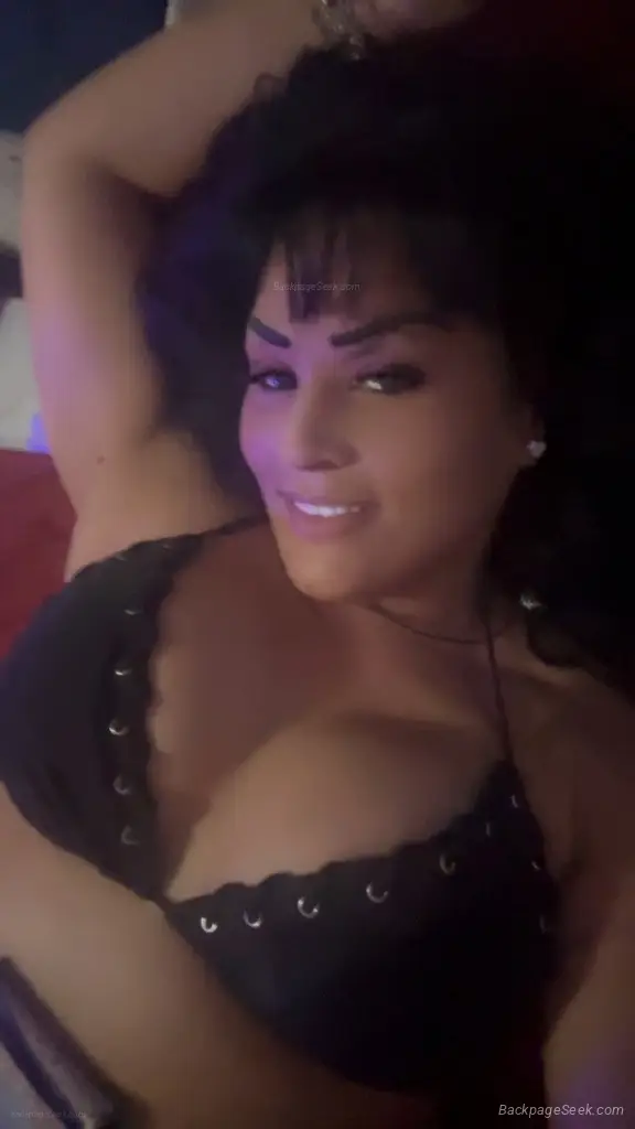 INTERNATIONAL DRIVE READY FOR SOME ACTION in Orlando – Women Seeking Men photo 3