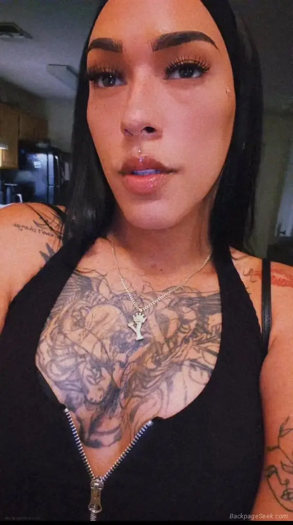 head queen soul snatcher available in the are of oviedo east... in Orlando – Women Seeking Men photo 3