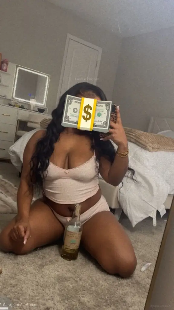 4'9 Petite BEST PUSSY N HEAD in Orlando – Women Seeking Men photo 2