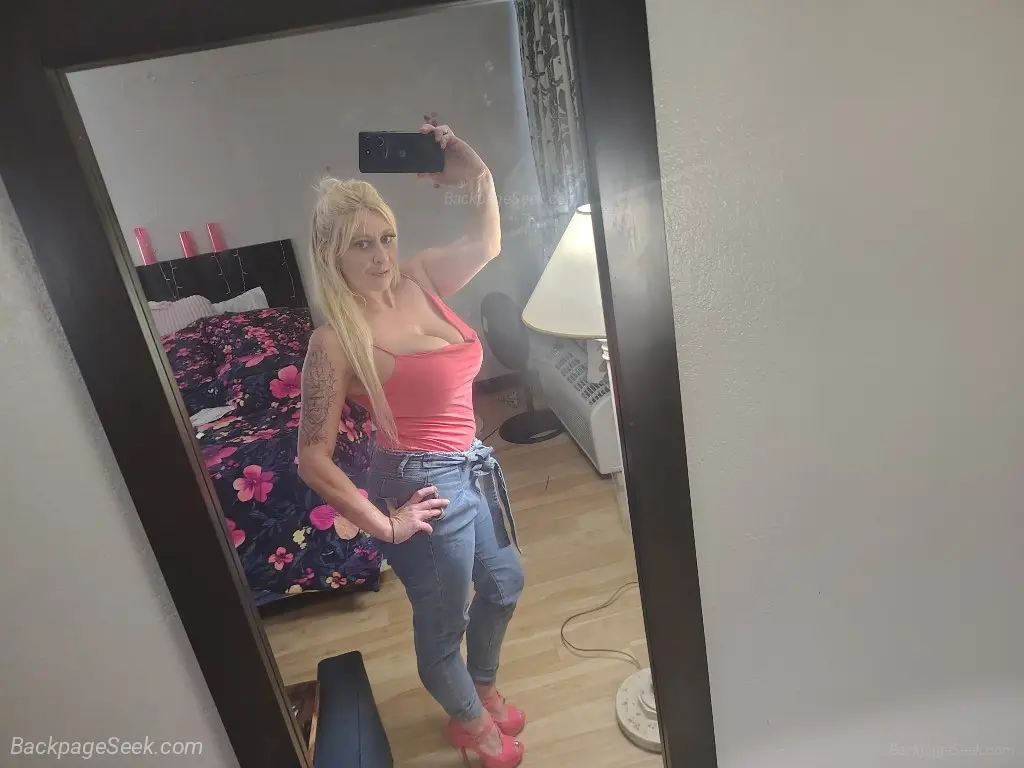 handle with caution- trouble in heels slut and party friendl... in Orlando – Women Seeking Men photo 6