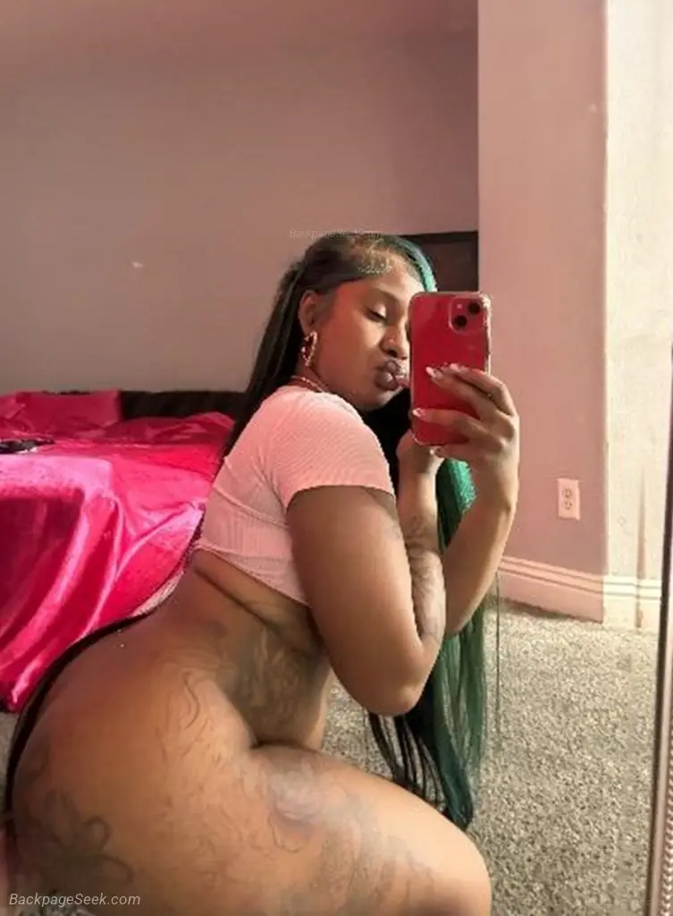 Petite BOMBSHELL If you're looking for a Tight pussy Ready t... in Orlando – Women Seeking Men photo 4