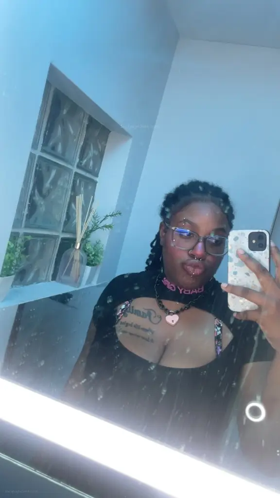 Looking for fun in Orlando – Women Seeking Men photo 4