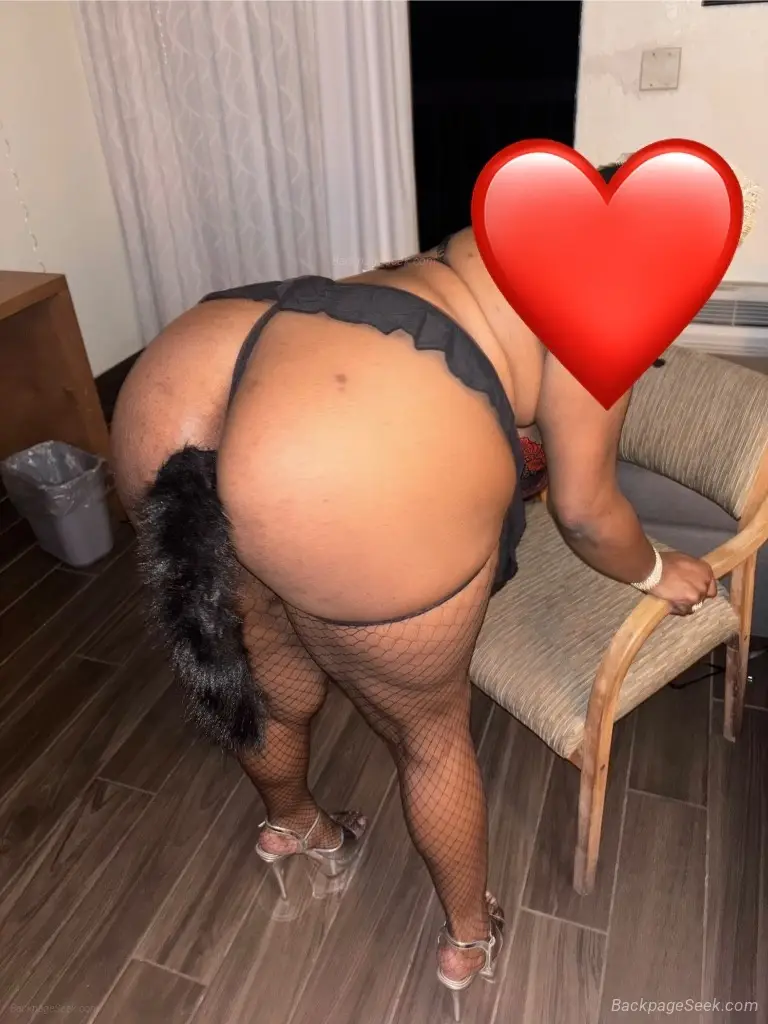 WEEKEND SPECIALS Throat Goat THICK AND FINE Incalls Outcalls... in Orlando – Women Seeking Men photo 4