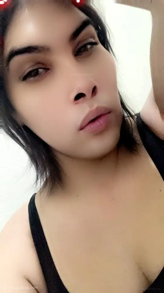 If your wife or girlfriend isn't giving you the attention in Palm Springs – Women Seeking Men photo 4