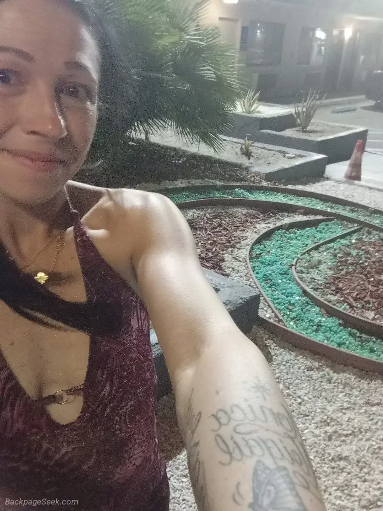 Horny Exclusive Until 3AMq It's Hot Outside It's HOT Inside... in Palm Springs – Women Seeking Men photo 3