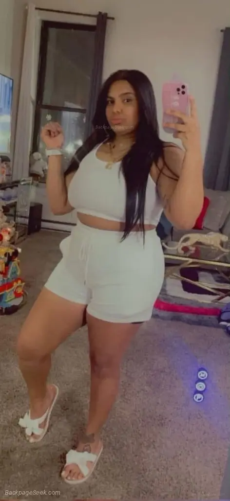 I'm new in town write to me we'll have a nice meeting in Palm Springs – Women Seeking Men photo 2