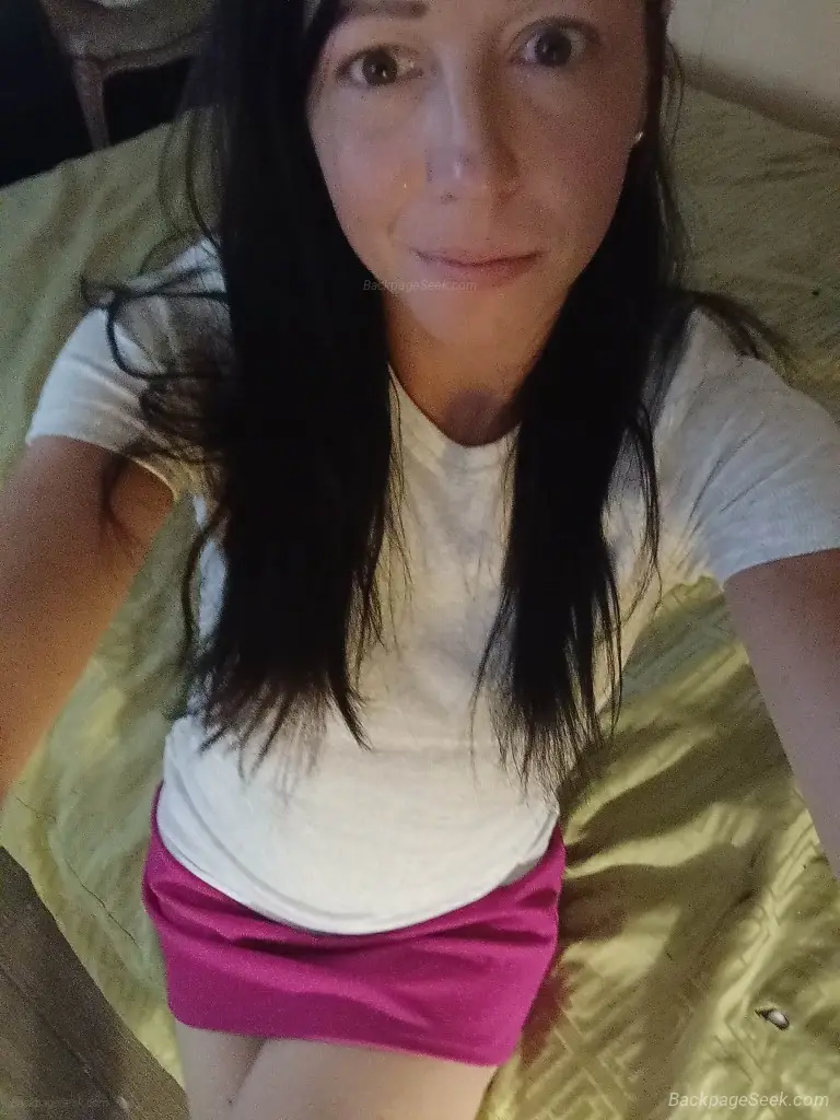 20MN Special Cum enjoy this tight horny pussy baby