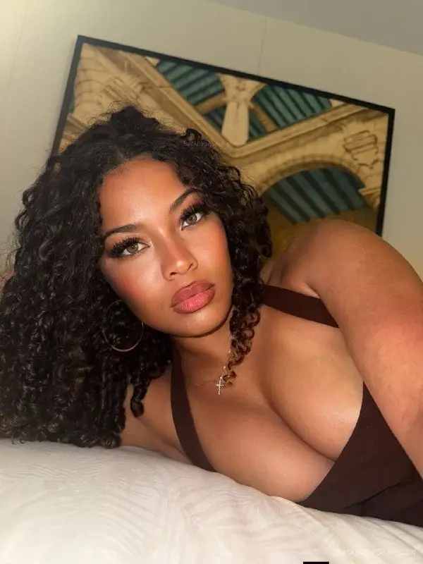 Your Dream Connection Amazing Vibes Out Incall Car date Avai... in Palm Springs – Women Seeking Men photo 5