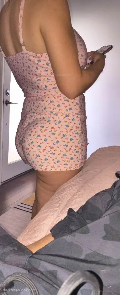 suck it in Palm Springs – Women Seeking Men photo 3