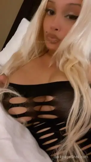 Re R Mexican Upscale f PALM DESERT in Palm Springs – Women Seeking Men photo 4