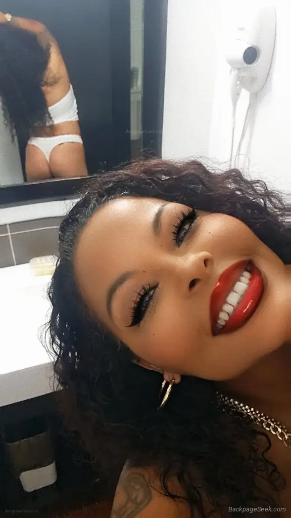 i suck dick sloppy and i take my time making you bust dhs ca... in Palm Springs – Women Seeking Men photo 3