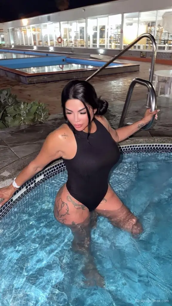 200 QV with nuru SPEACIAL RIGHT NOW SEXY LATINA THICK ASS AND