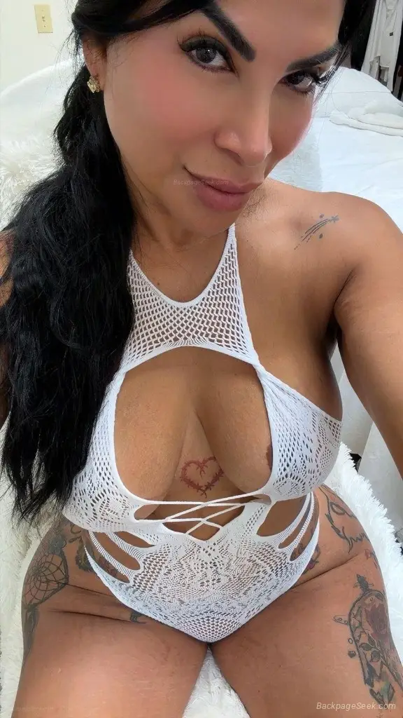treat yourself like a king To a Top Notch Royal treatment As... in Palm Springs – Women Seeking Men photo 3