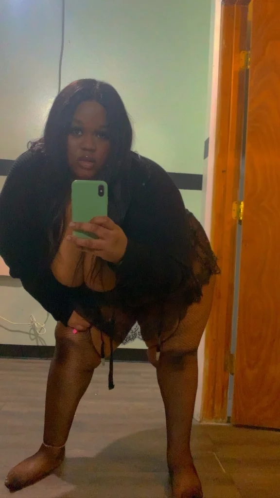 BBW DEEPTHROAT in Philadelphia – Women Seeking Men photo 2