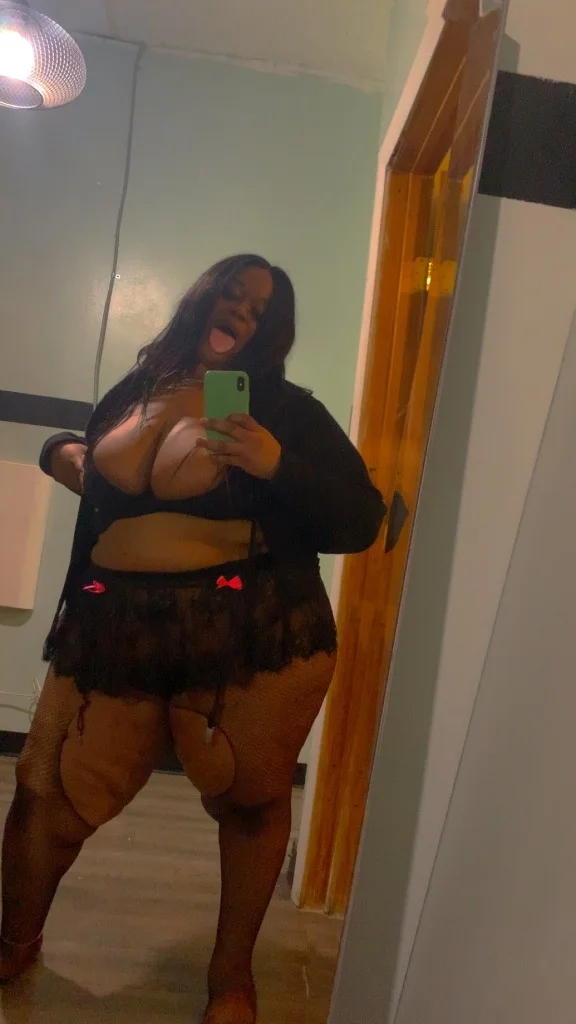 BBW DEEPTHROAT in Philadelphia – Women Seeking Men photo 3