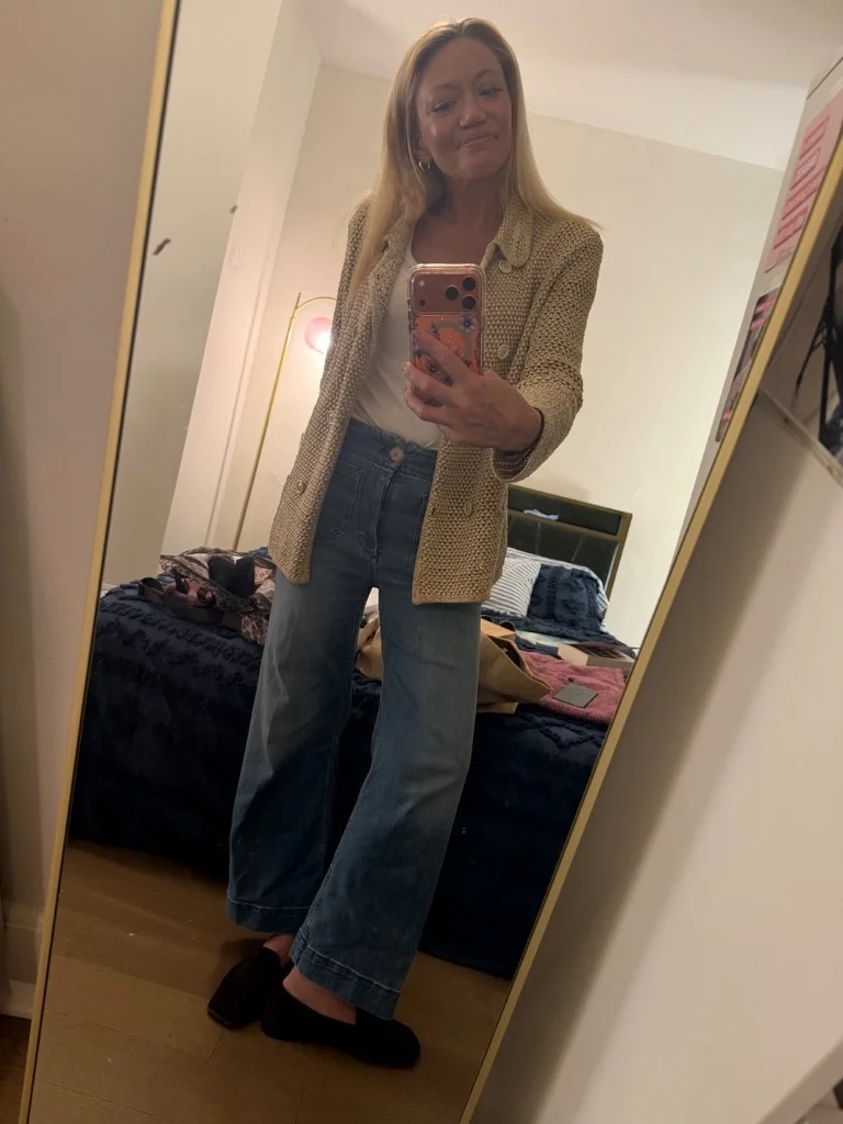 Happy Weekend lets have some adult fun MILF looking to make... in Philadelphia – Women Seeking Men photo 2